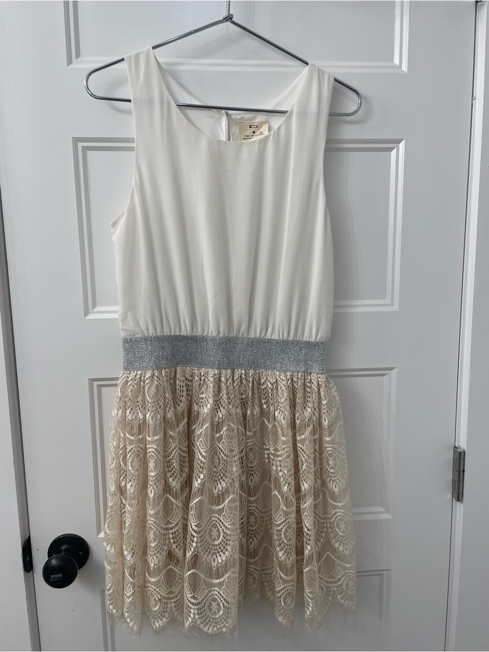 M - Side zipper dress